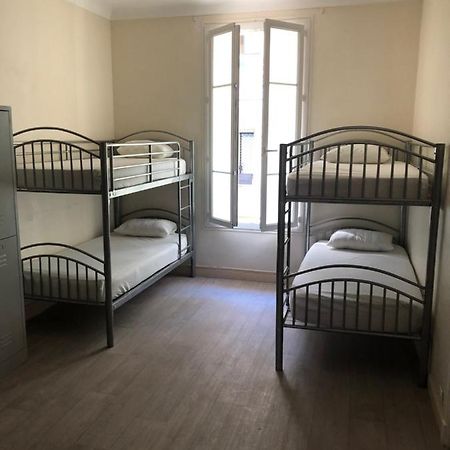 Хостел La Promenade House Ницца Экстерьер фото
